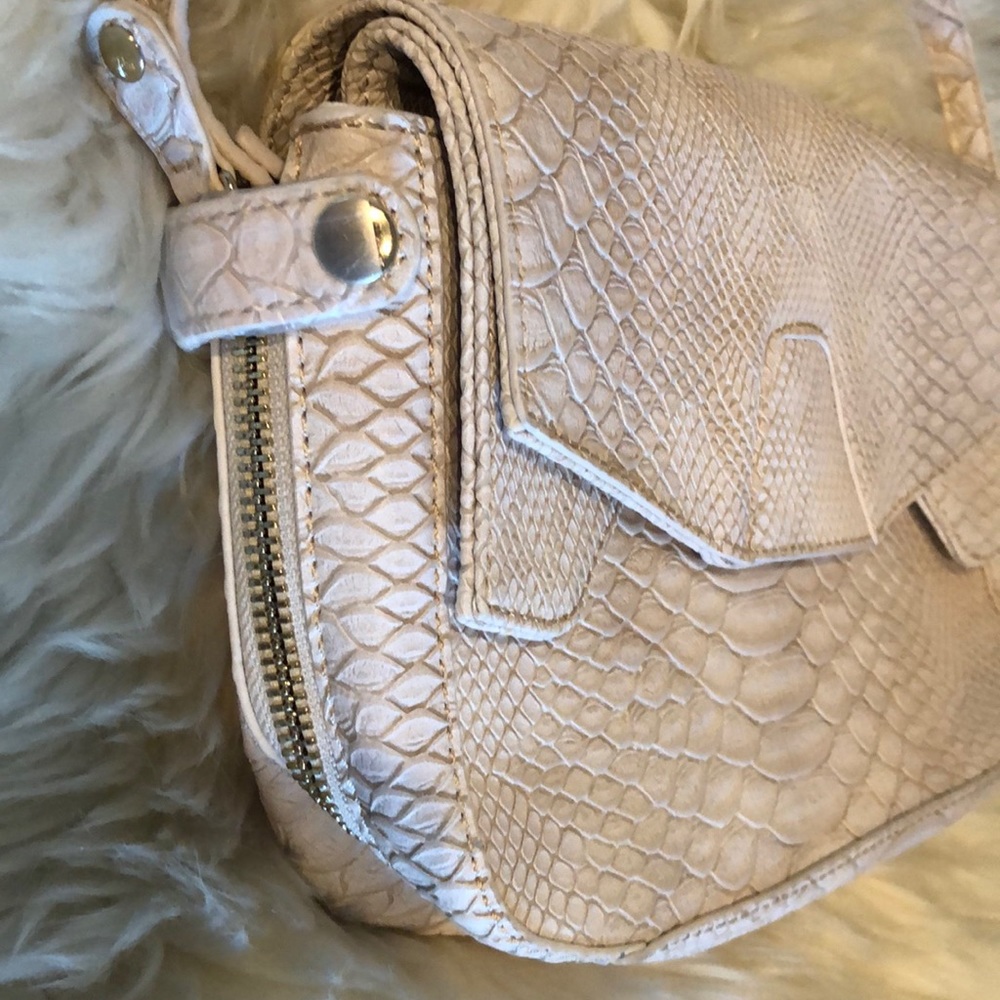Stoned Colored Emperia Crossbody